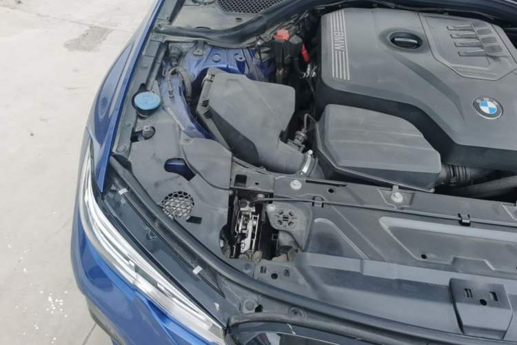 Used BMW 3 Series 2020 325Li M Sport Night Edition Package Engine Bay Right