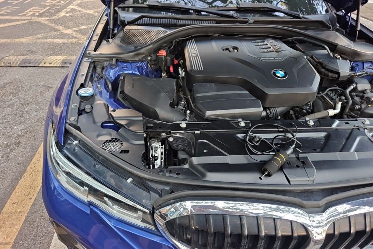 Used BMW 3 Series 2020 325Li xDrive M Sport Package Engine Bay Right