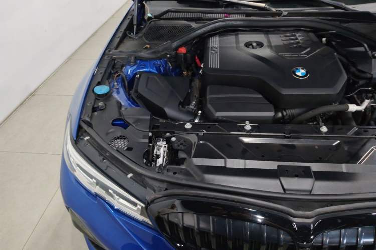 Used BMW 3 Series 2020 325Li M Sport Night Edition Package Engine Bay Right