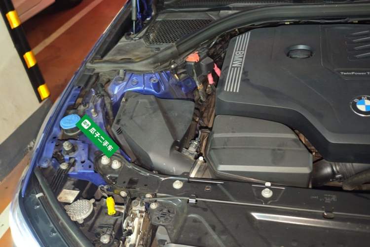 Used BMW 3 Series 2020 Restyled 325i M Sport Night Edition Package Engine Bay Right