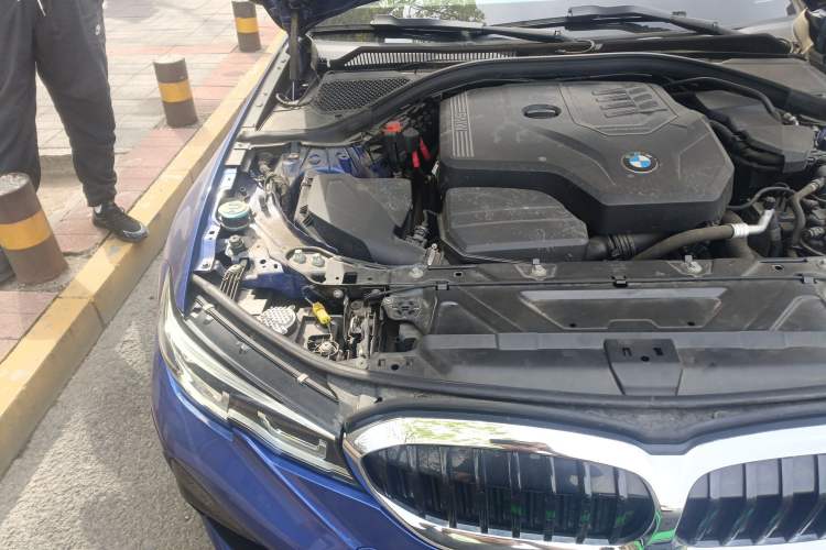 Used BMW 3 Series 2020 Facelifted 325Li xDrive M Sport Package Engine Bay Right