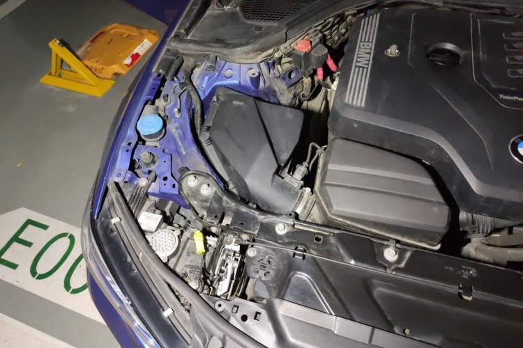 Used BMW 3 Series 2020 Restyled 325Li M Sport Package Engine Bay Right