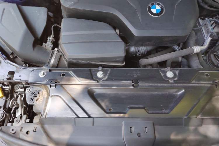 Used BMW 3 Series 2020 330Li xDrive M Sport Night Edition Engine Bay Right