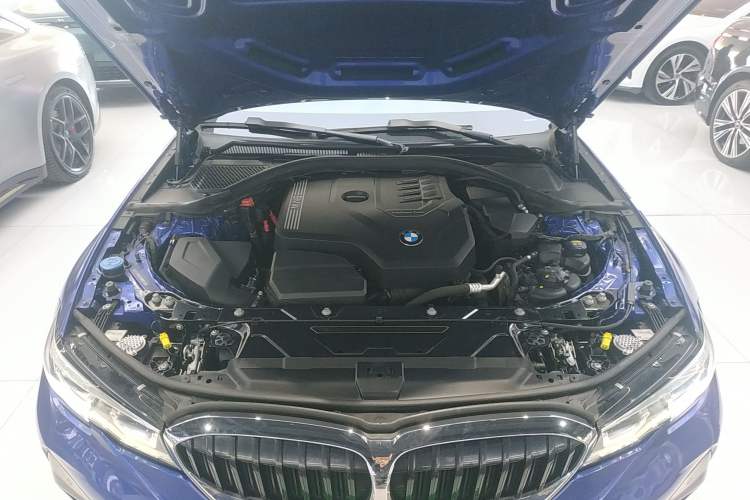Used BMW 3 Series 2020 320Li M Sport Package Engine Bay