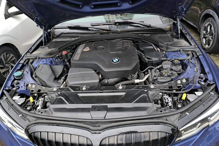 Used BMW 3 Series 2020 Restyled 325i M Sport Night Edition Package Engine Bay