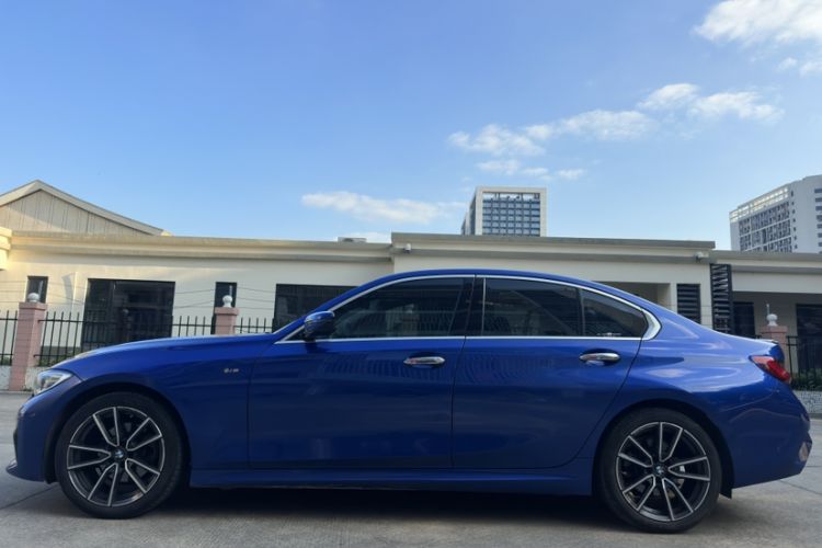 Used BMW 3 Series 2020 325i M Sport Package Exterior 1