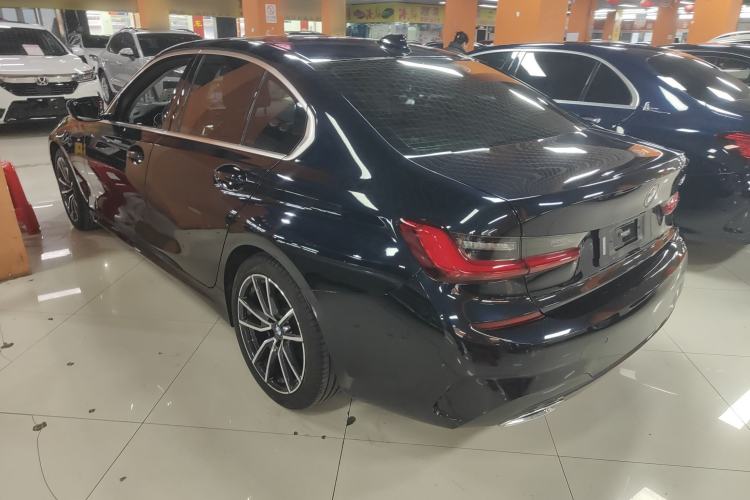 Used BMW 3 Series 2020 Facelifted 325i M Sport Package Exterior 2