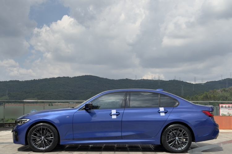 Used BMW 3 Series 2020 Facelifted 325Li M Sport Night Edition Package Exterior 3