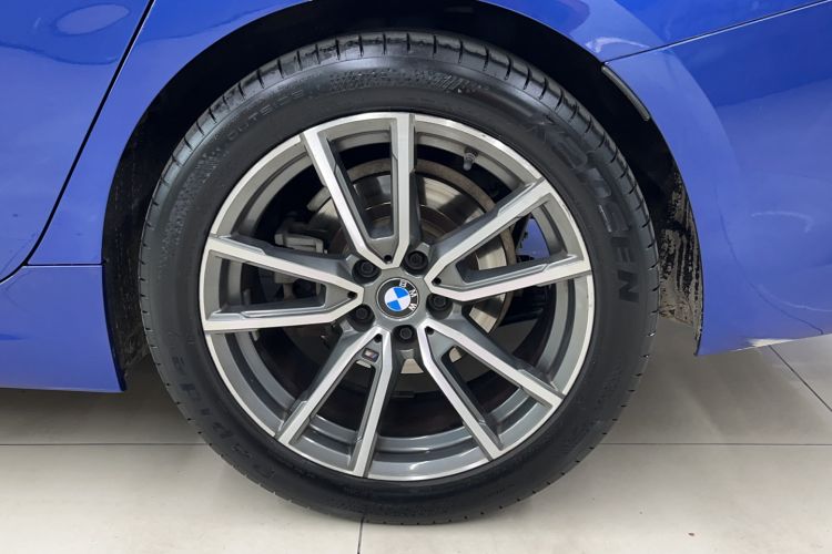 Used BMW 3 Series 2020 320Li M Sport Package Exterior 3