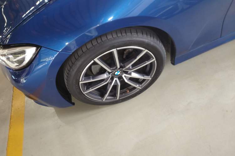 Used BMW 3 Series 2020 320Li M Sport Package Exterior 4