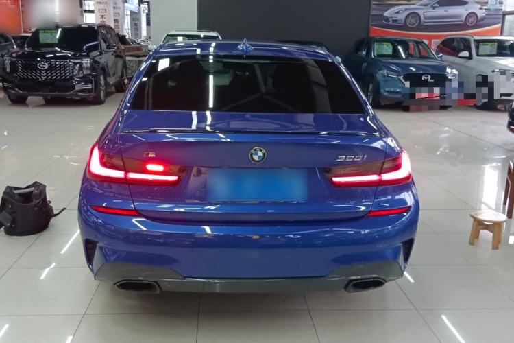 Used BMW 3 Series 2020 Restyled 325i M Sport Night Edition Package Exterior 4
