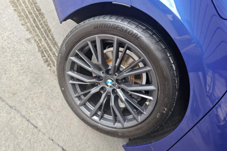 Used BMW 3 Series 2020 325i M Sport Night Edition package Exterior 5