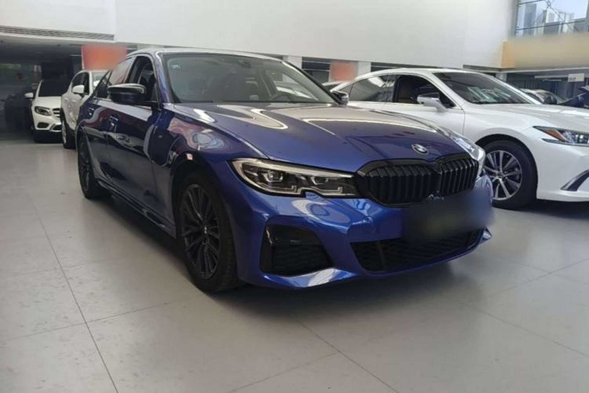 Used BMW 3 Series 2020 325i M Sport Night Edition package Front Right 45 Deg