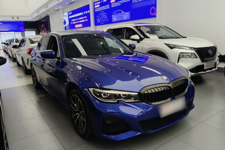 Used BMW 3 Series 2020 Facelifted 325i M Sport Package Front Right 45 Deg