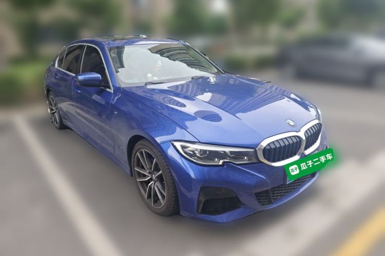 Used BMW 3 Series 2020 320Li M Sport Package Front Right 45 Deg