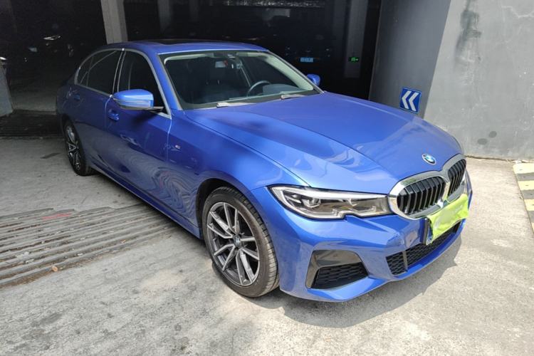 Used BMW 3 Series 2020 325Li M Sport Package Front Right 45 Deg