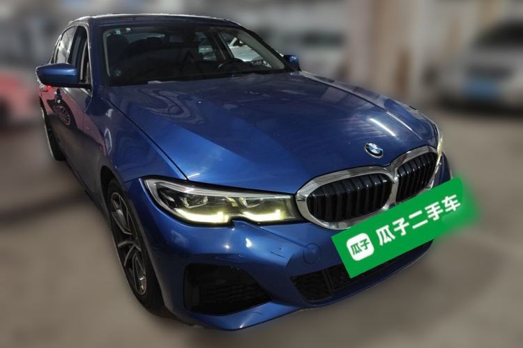 Used BMW 3 Series 2020 320Li M Sport Package Front Right 45 Deg