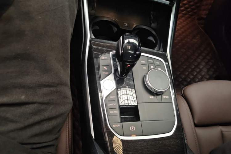 Used BMW 3 Series 2020 325Li M Sport Package Gear Lever