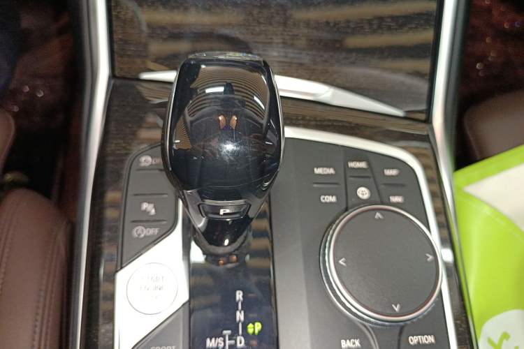 Used BMW 3 Series 2020 325Li M Sport Package Gear Lever