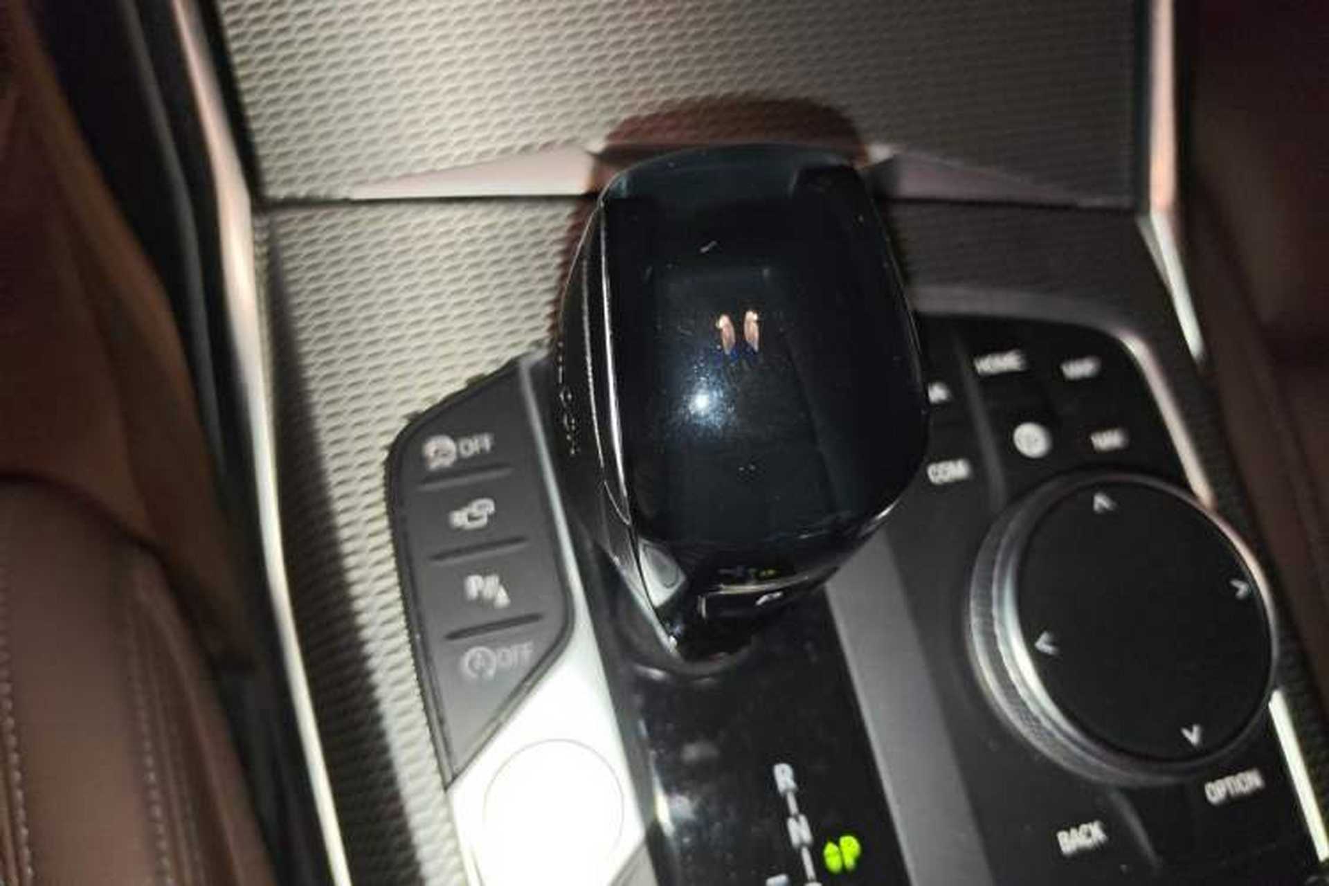 Used BMW 3 Series 2020 Restyled 325i M Sport Night Edition Package Gear Lever