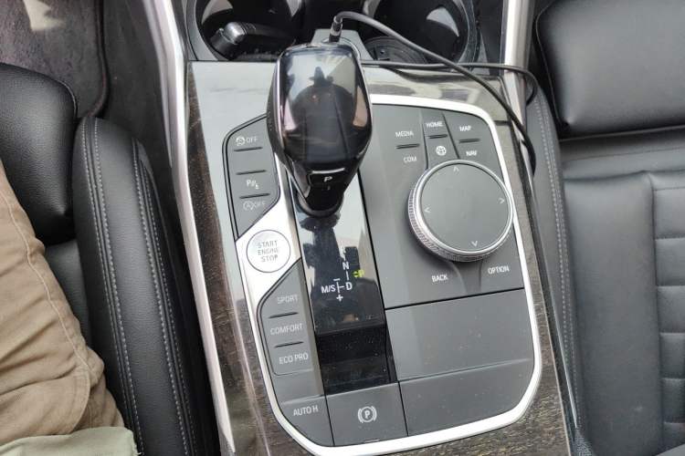 Used BMW 3 Series 2020 325Li M Sport Package Gear Lever
