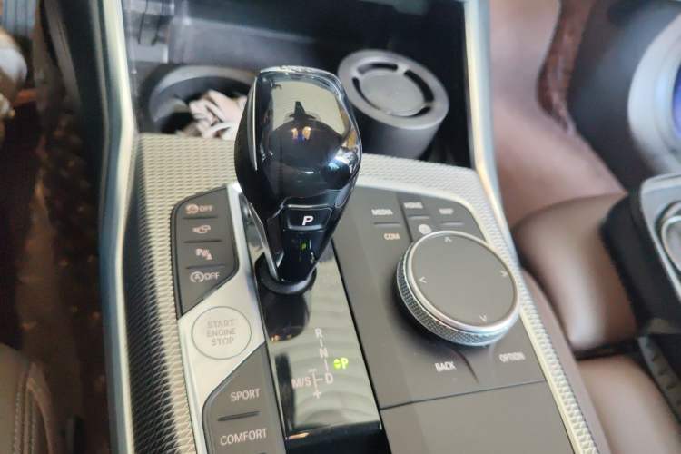 Used BMW 3 Series 2020 Facelifted 325Li M Sport Night Edition Package Gear Lever