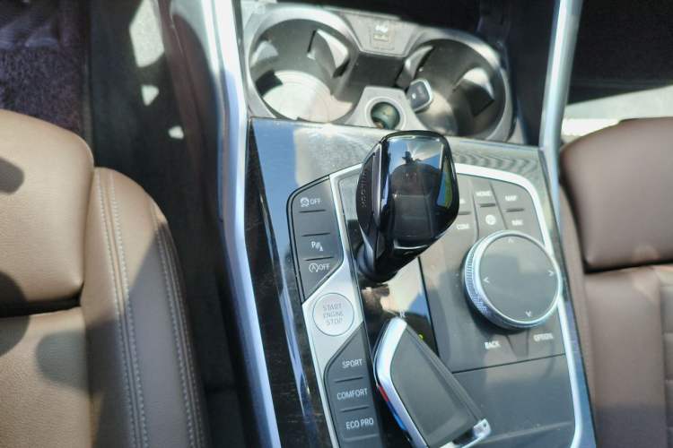 Used BMW 3 Series 2020 325Li M Sport Package Gear Lever