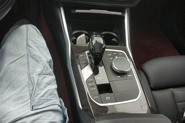 Used BMW 3 Series 2020 325Li M Sport Package Gear Lever