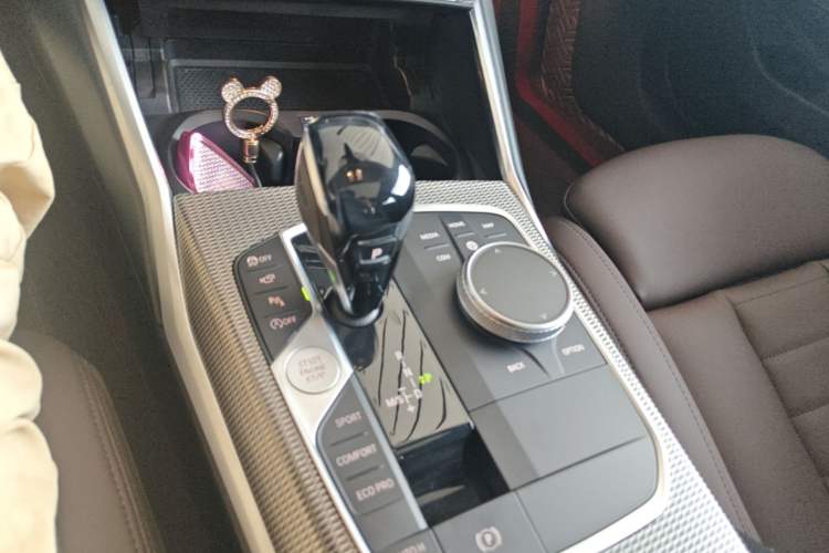 Used BMW 3 Series 2020 325i M Sport Night Edition package Gear Lever