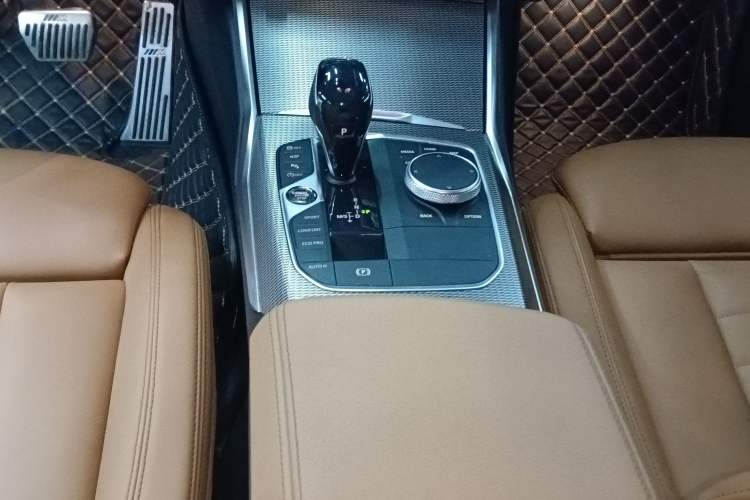 Used BMW 3 Series 2020 Restyled 325i M Sport Night Edition Package Gear Lever