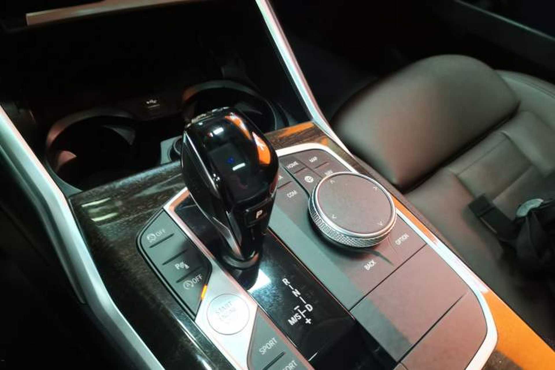 Used BMW 3 Series 2020 325Li M Sport Package Gear Lever
