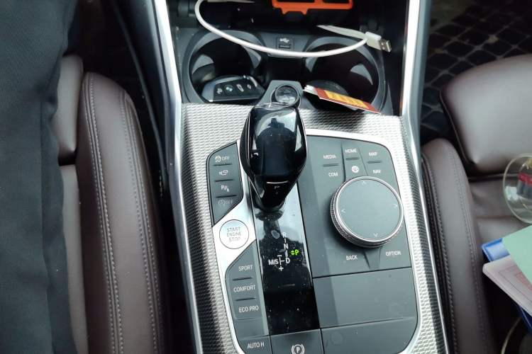 Used BMW 3 Series 2020 Facelifted 325Li M Sport Night Edition Package Gear Lever