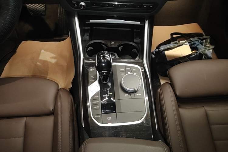 Used BMW 3 Series 2020 325Li M Sport Package Gear Lever