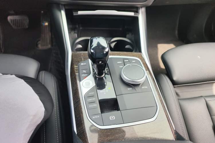 Used BMW 3 Series 2020 Restyled 325Li M Sport Package Gear Lever
