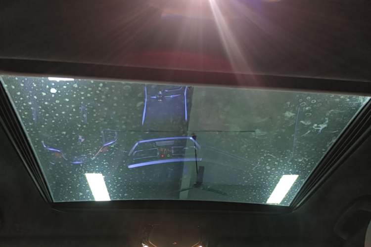 Used BMW 3 Series 2020 Restyled 325i M Sport Night Edition Package Headliner
