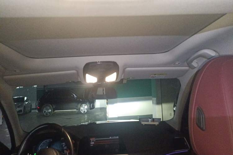 Used BMW 3 Series 2020 330i M Sport Night Edition Headliner