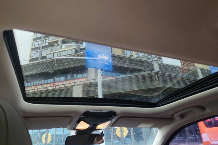 Used BMW 3 Series 2020 325i M Sport Night Edition package Headliner