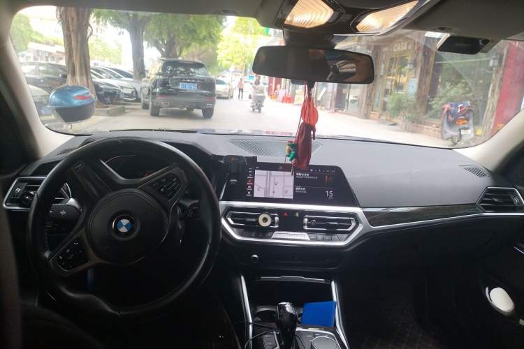 Used BMW 3 Series 2020 Restyled 325Li M Sport Package Headliner