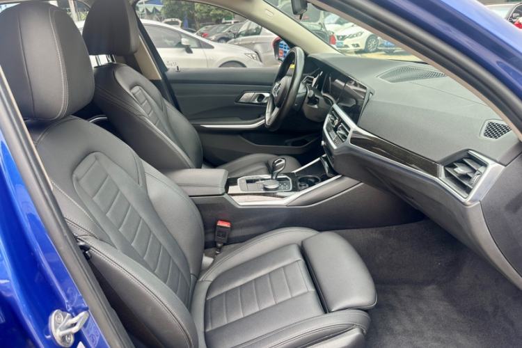 Used BMW 3 Series 2020 325Li M Sport Package Interior 1