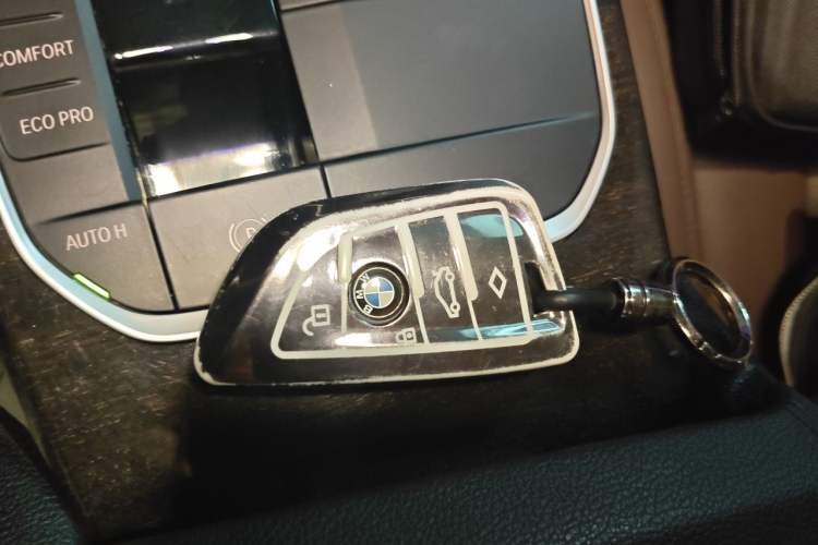 Used BMW 3 Series 2020 325Li M Sport Package Interior 1