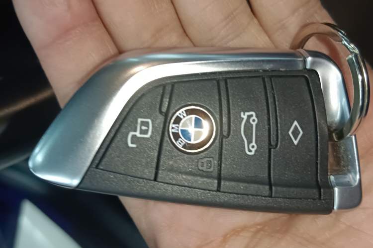 Used BMW 3 Series 2020 Restyled 325i M Sport Night Edition Package Interior 1