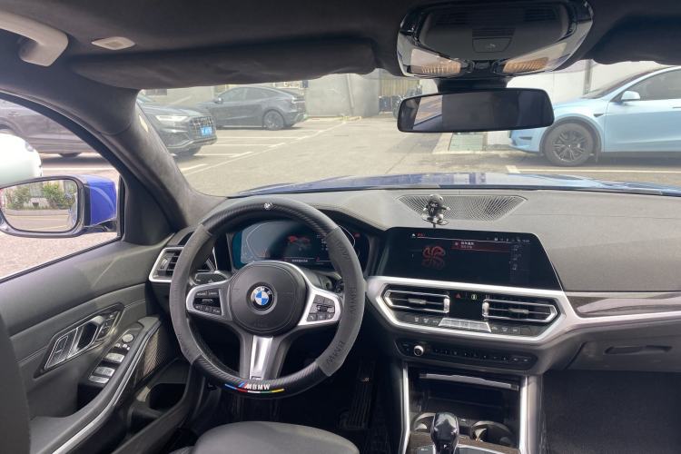 Used BMW 3 Series 2020 Restyled 325Li M Sport Package Interior 1
