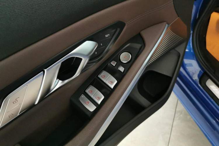 Used BMW 3 Series 2020 320Li M Sport Package Interior 10