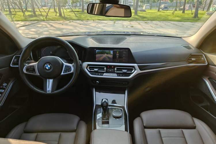 Used BMW 3 Series 2020 325Li M Sport Package Interior 2