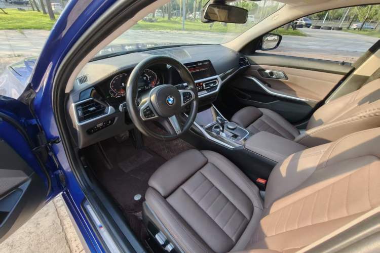 Used BMW 3 Series 2020 325Li M Sport Package Interior 4