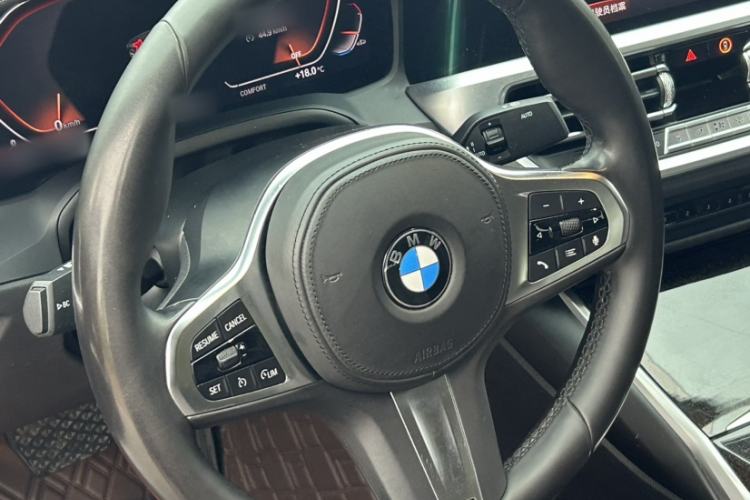 Used BMW 3 Series 2020 Restyled 325Li M Sport Package Interior 6