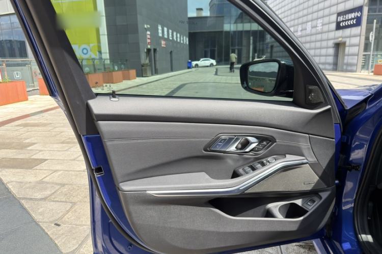 Used BMW 3 Series 2020 Facelifted 325Li M Sport Night Edition Package Interior 8