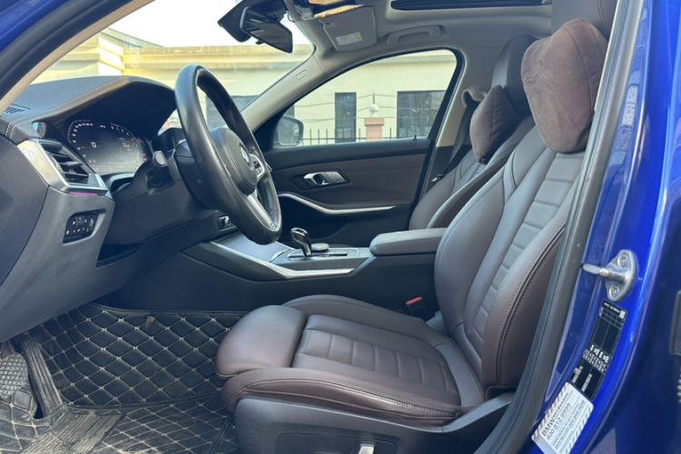 Used BMW 3 Series 2020 325i M Sport Package Interior 8