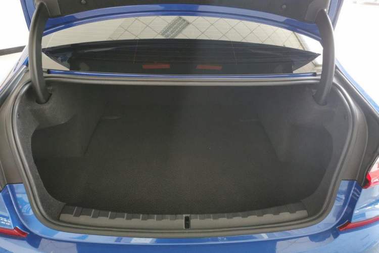 Used BMW 3 Series 2020 Restyled 325Li M Sport Package Interior 8