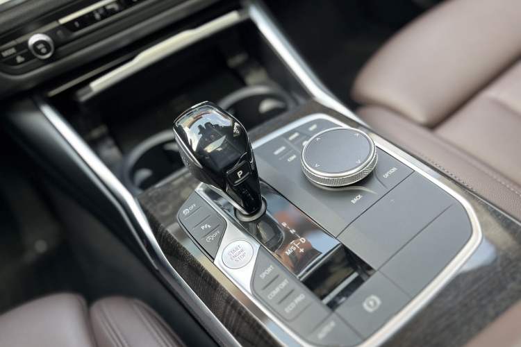 Used BMW 3 Series 2020 325Li M Sport Package Interior 8